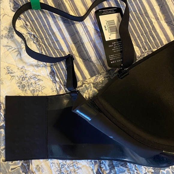 Maidenform Black Convertible Bra - Picture 10 of 11